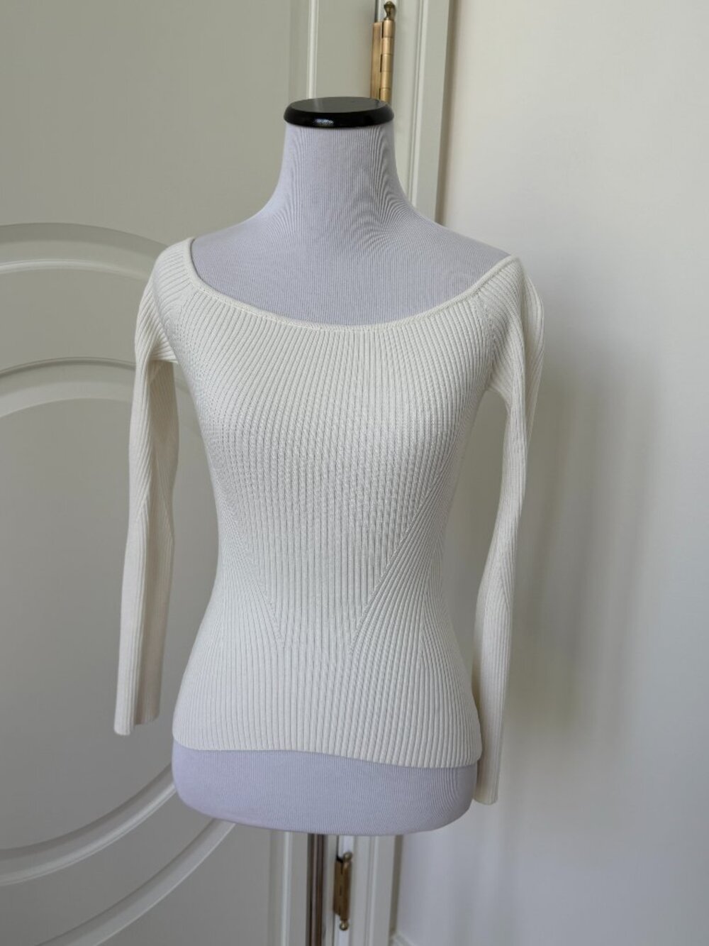 L'academie White Ribbed Long Sleeve Top